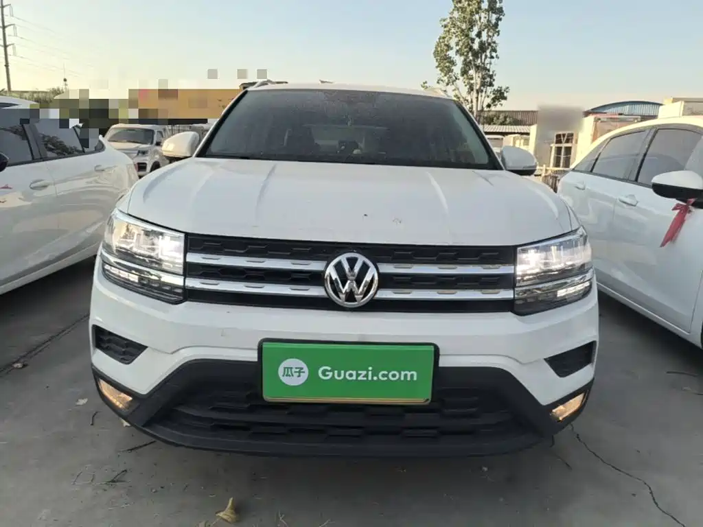 Volkswagen Tharu — миниатюра 3
