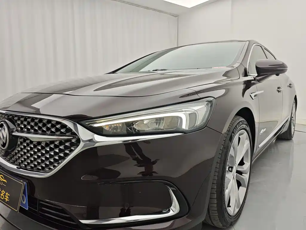 Buick LaCrosse 2021 Avenir
