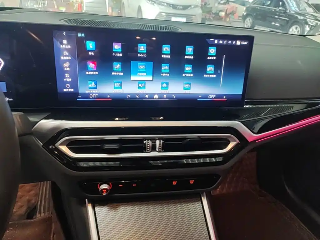 BMW i3 — миниатюра 13