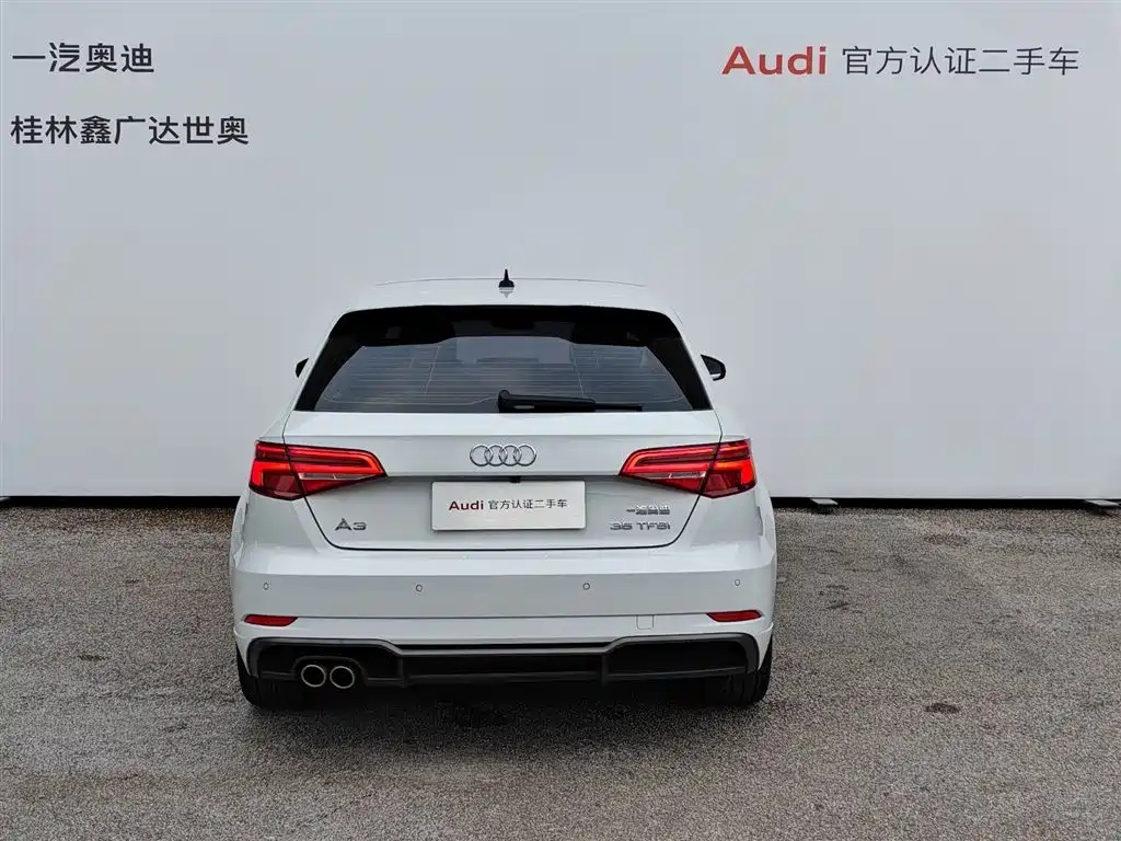 Audi A3 2019 Sportback 35 TFSI Fashion V
