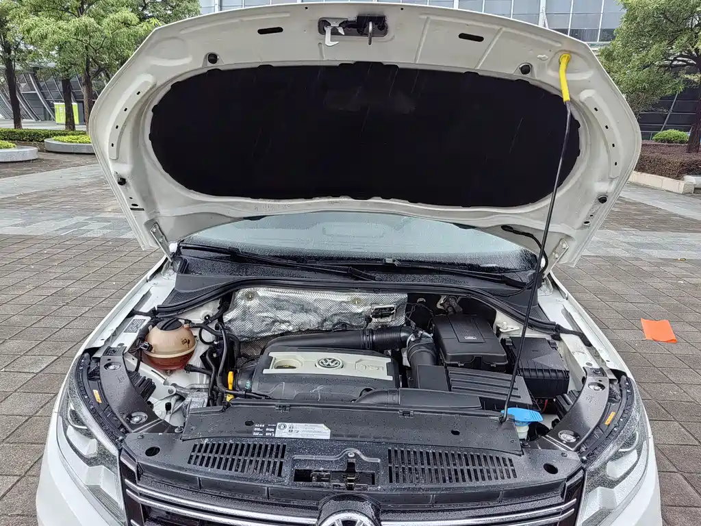 Volkswagen Tiguan — миниатюра 23