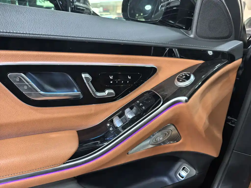 MERCEDES-BENZ S CLASS