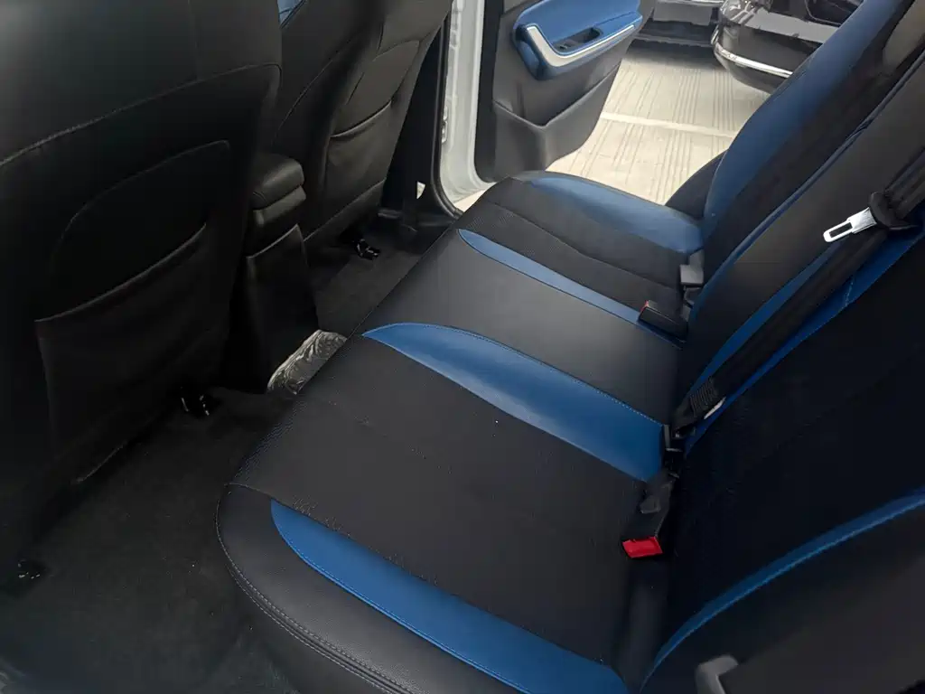 Chery New Energy Tiggo 3xe — миниатюра 5