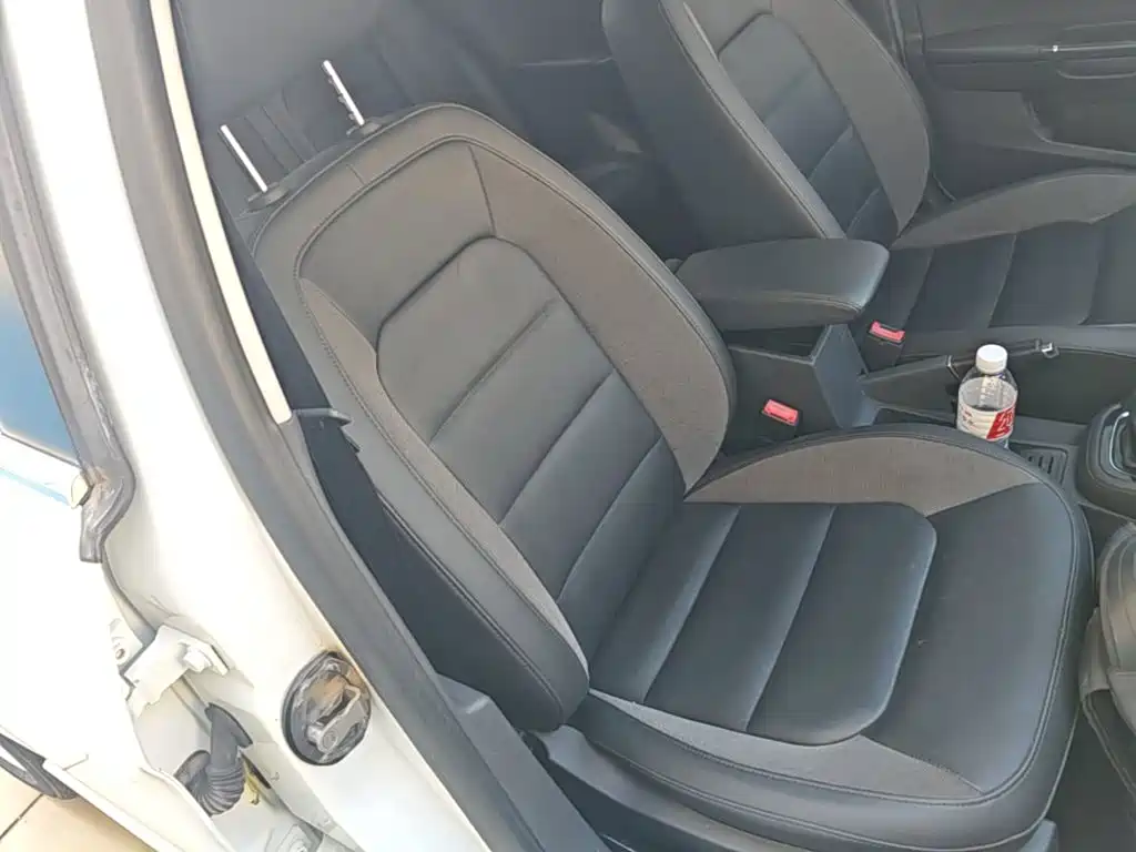 Volkswagen Bora — миниатюра 25