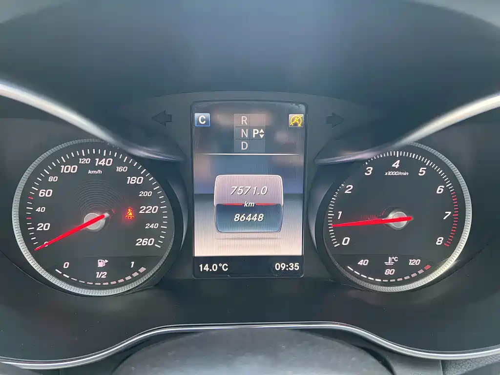 MERCEDES-BENZ C CLASS