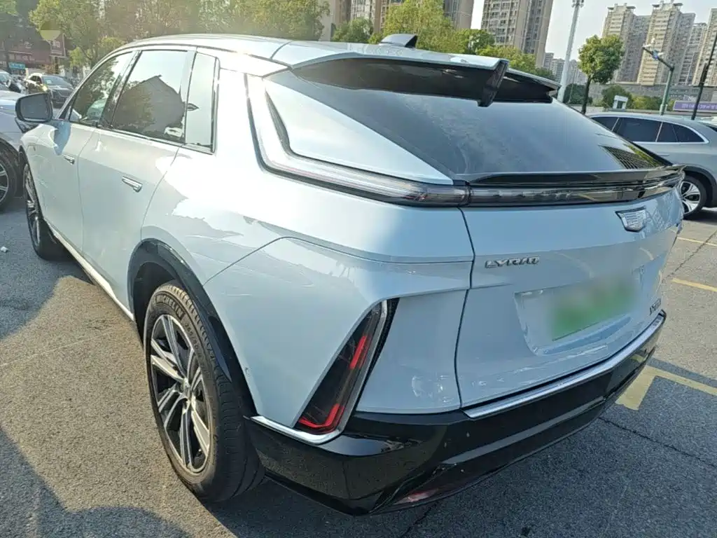 Cadillac Lyriq — миниатюра 5