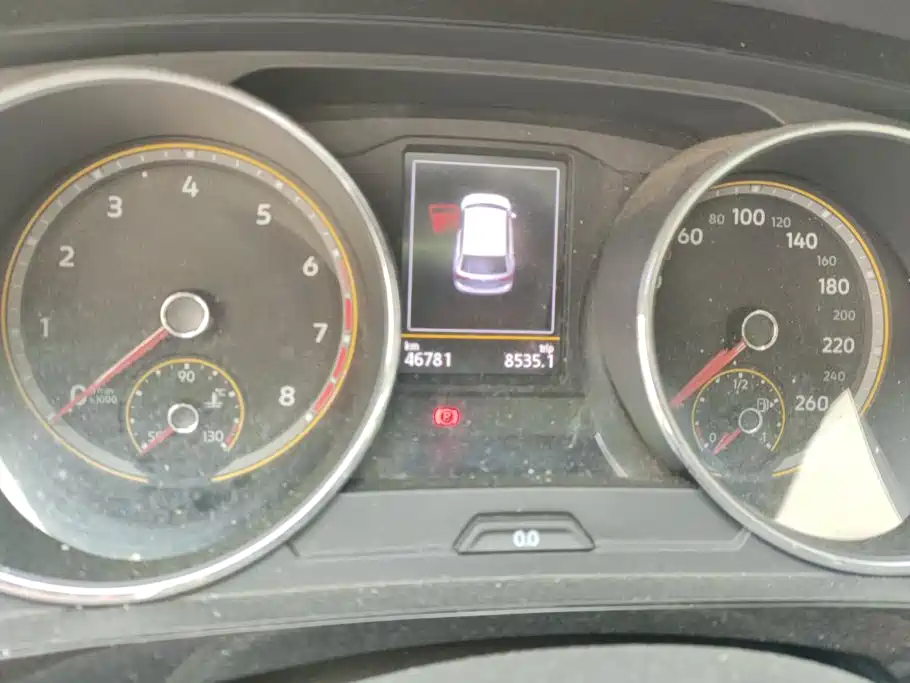 Volkswagen Tiguan L — миниатюра 14