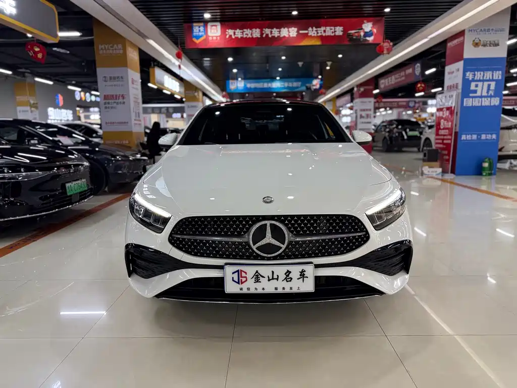 MERCEDES-BENZ A CLASS