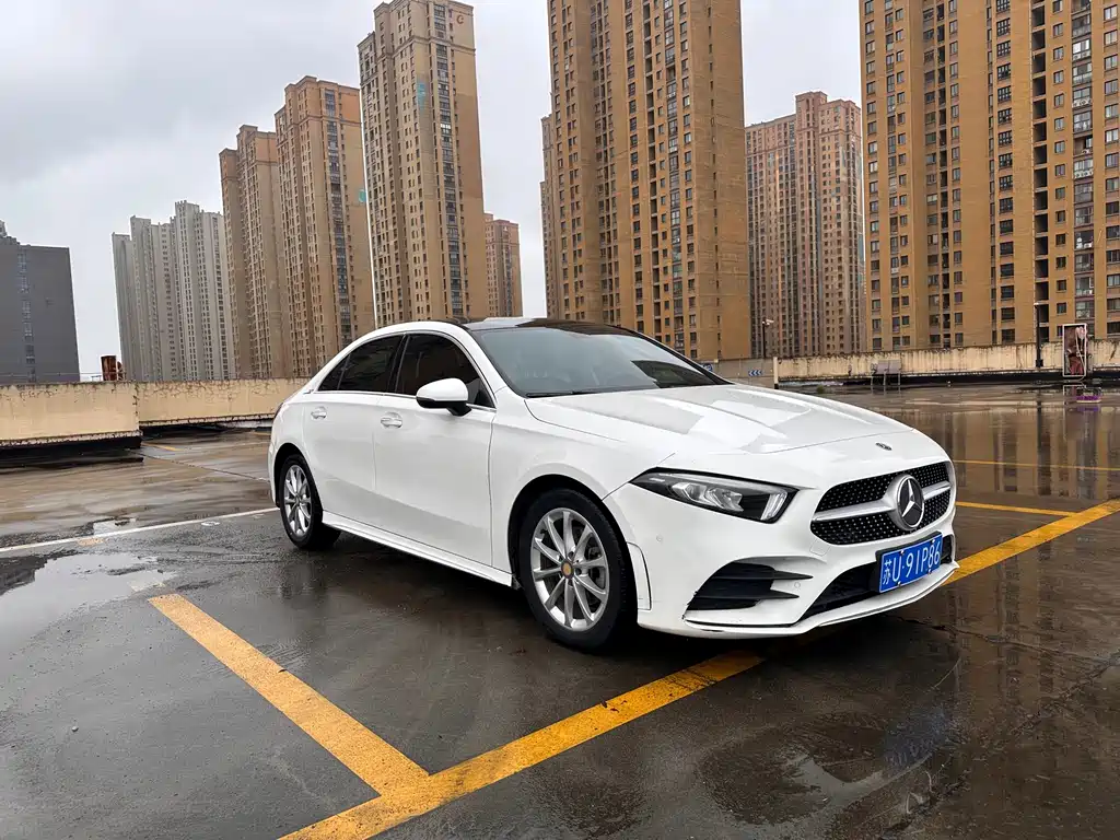 MERCEDES-BENZ A CLASS