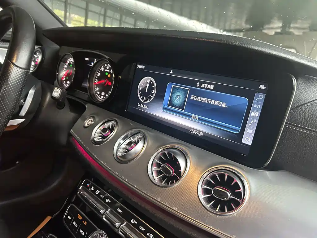 Mercedes-Benz E-Class E 2017 E 200 4MATIC
