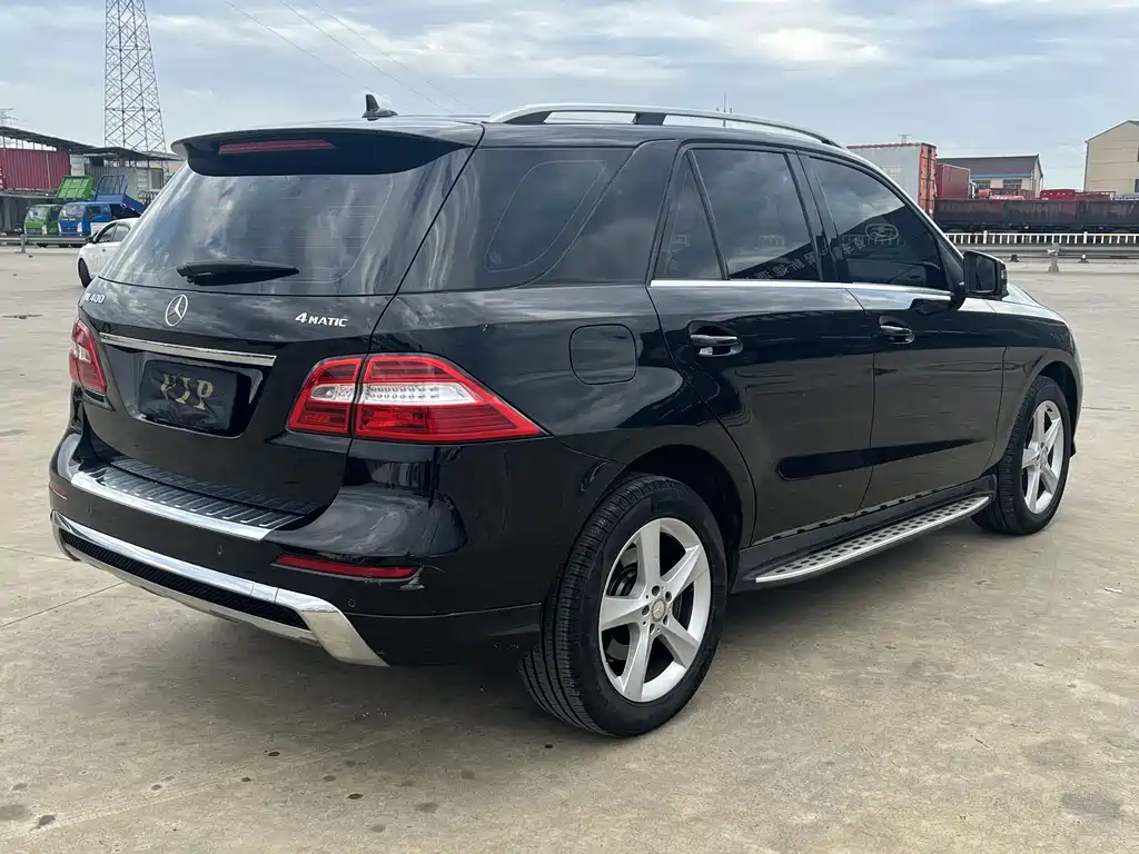 Mercedes-Benz M-Class — миниатюра 26