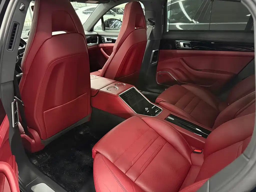 Porsche Panamera — миниатюра 10
