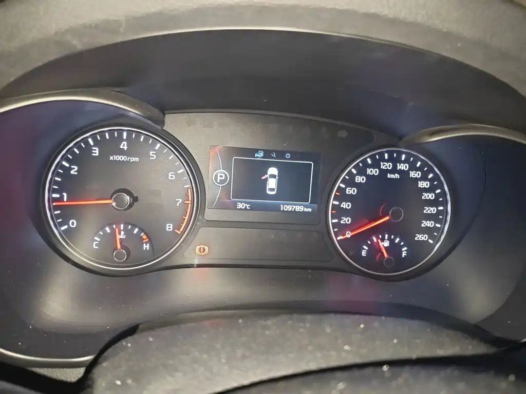 Kia K5 — миниатюра 12