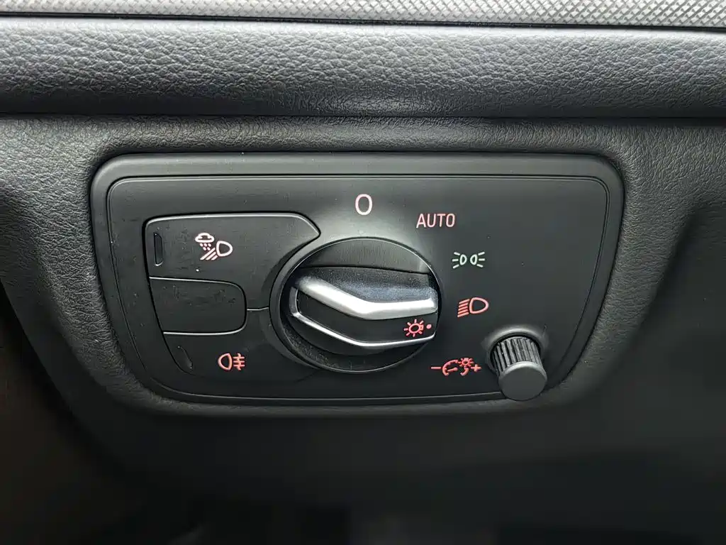 Audi A6L — миниатюра 21
