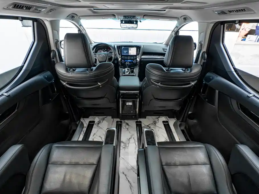 Toyota Vellfire — фотографии объявления, Фото 13