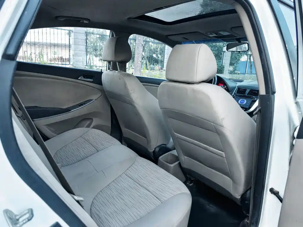 Hyundai Verna — миниатюра 12
