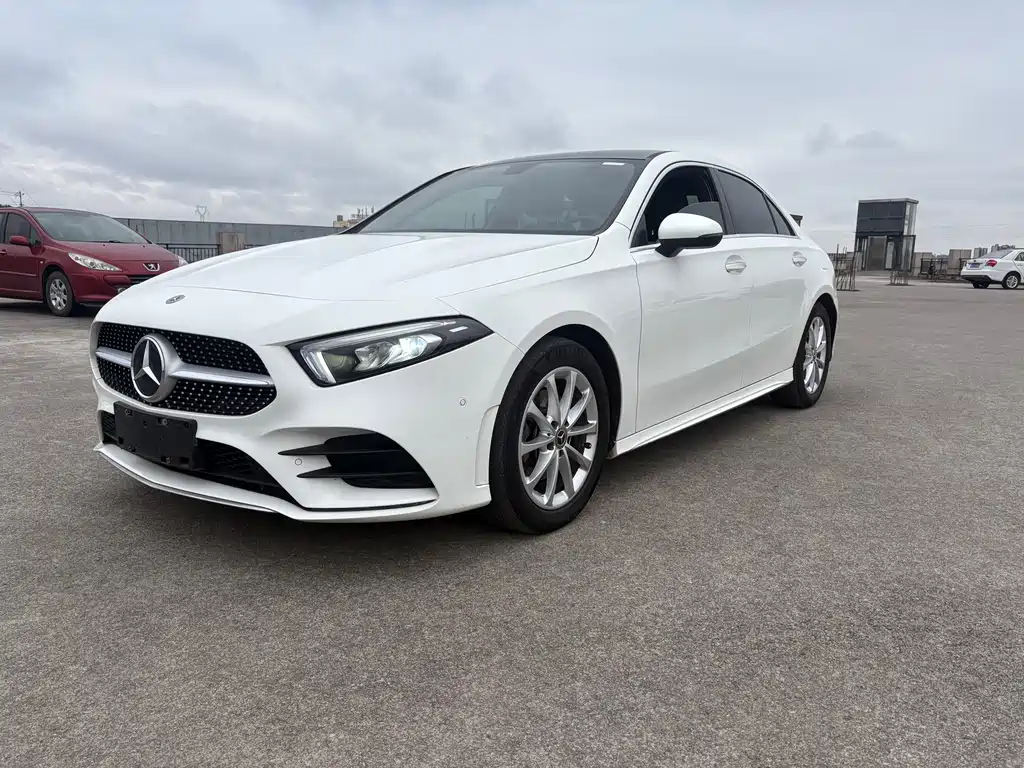 MERCEDES-BENZ A CLASS