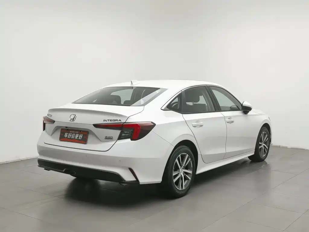 Honda Integra — миниатюра 2