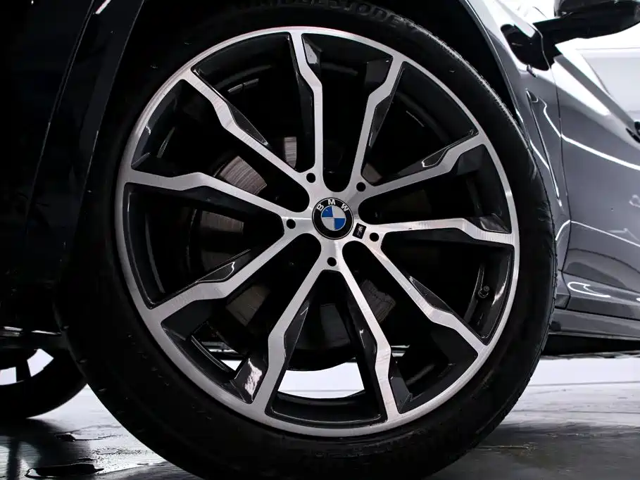 BMW X3 — миниатюра 19