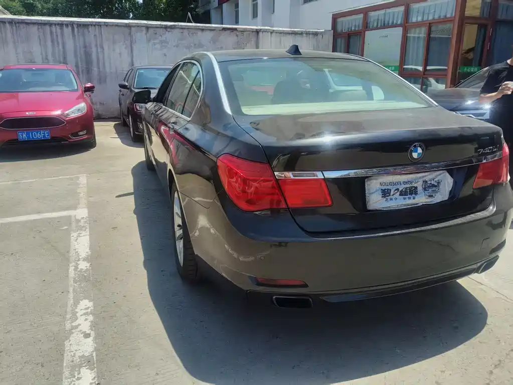 BMW 7 Series 7 2009 740Li Luxury