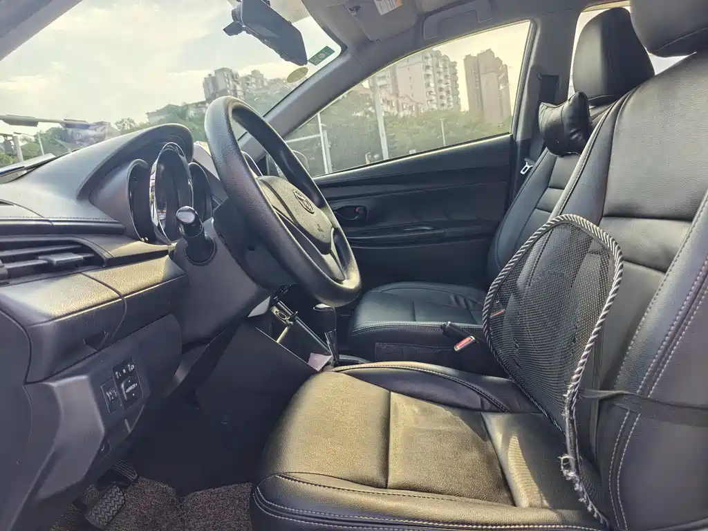 TOYOTA YARIS L ZHIXUAN