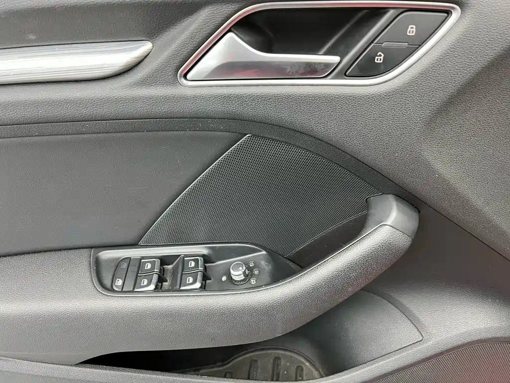 Audi A3 (Import) — миниатюра 17