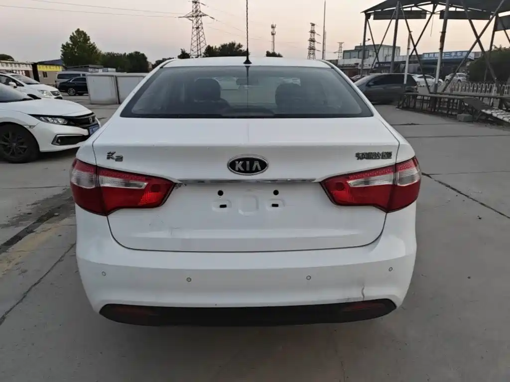 Kia K2 — миниатюра 6