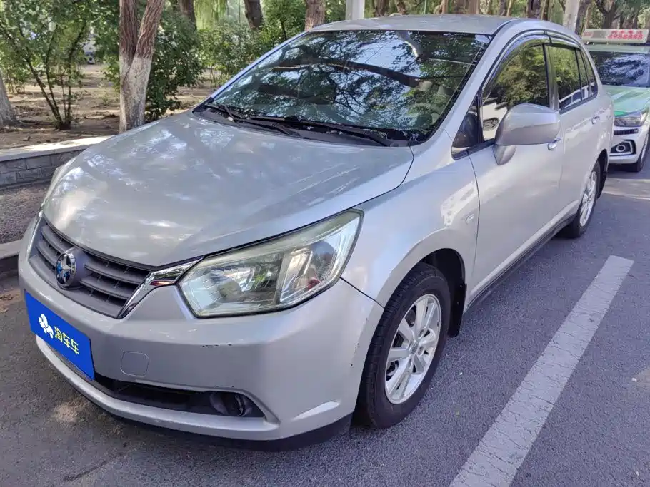 Venucia D50