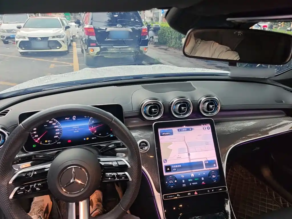 Mercedes-Benz C-Class — миниатюра 10