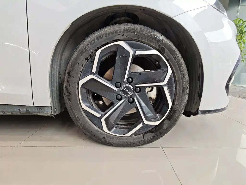 BYD SEAL 06 NEW ENERGY