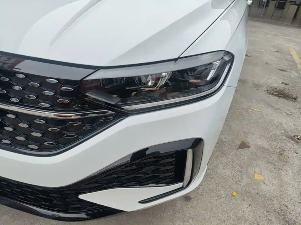Volkswagen Lavida — миниатюра 24