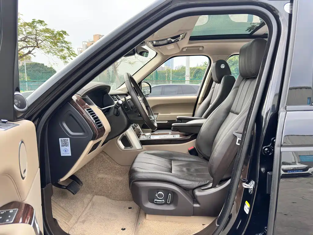 LAND ROVER RANGE ROVER