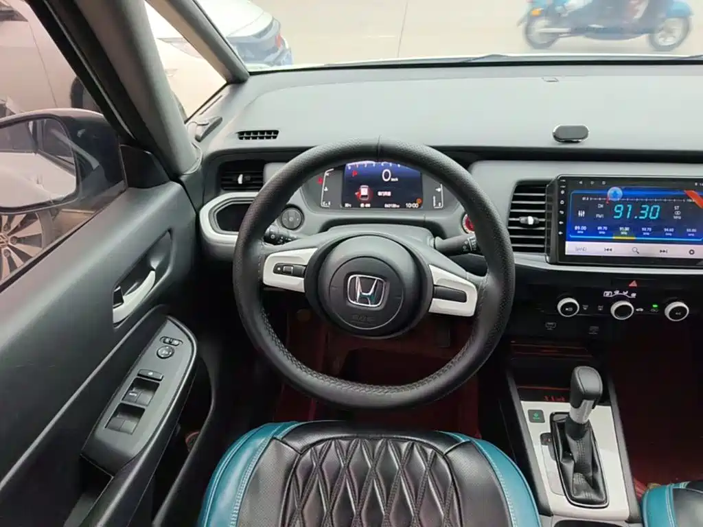 Honda Fit — миниатюра 11