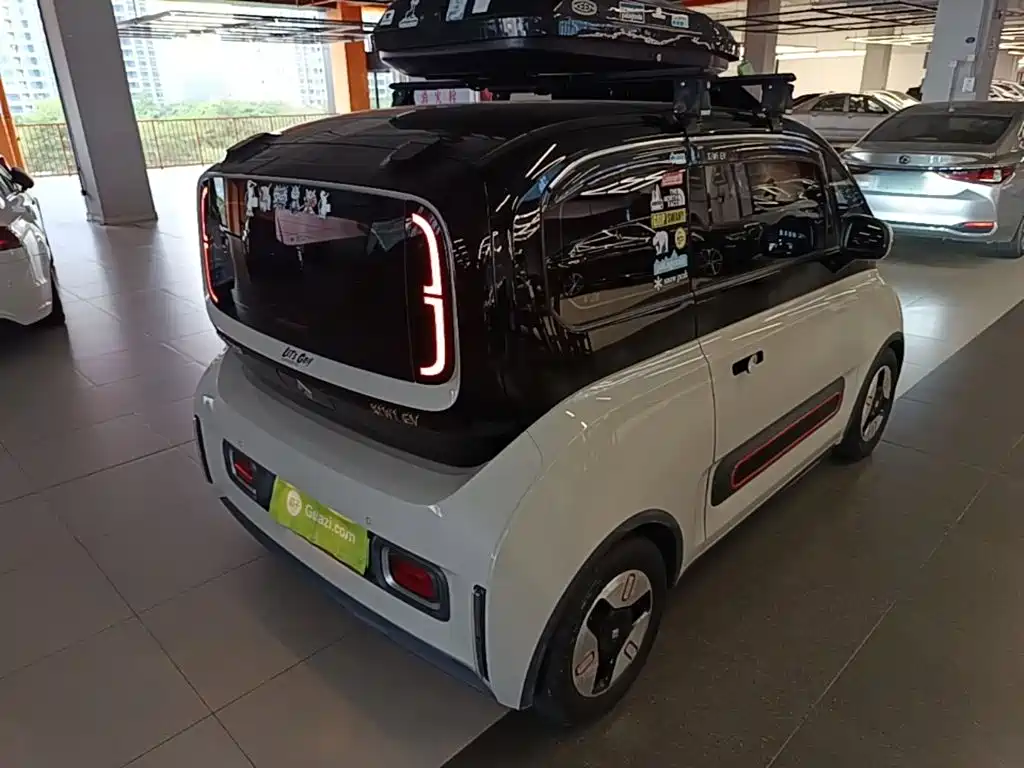 Baojun KiWi EV — миниатюра 7