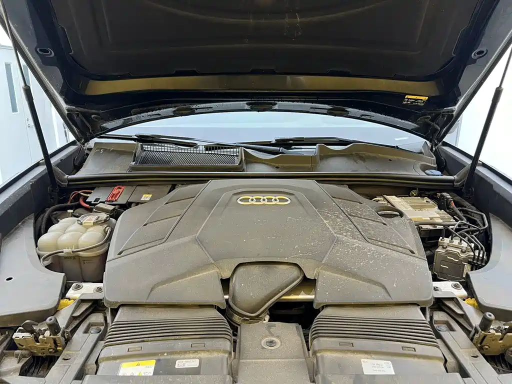 Audi Q8 — миниатюра 11