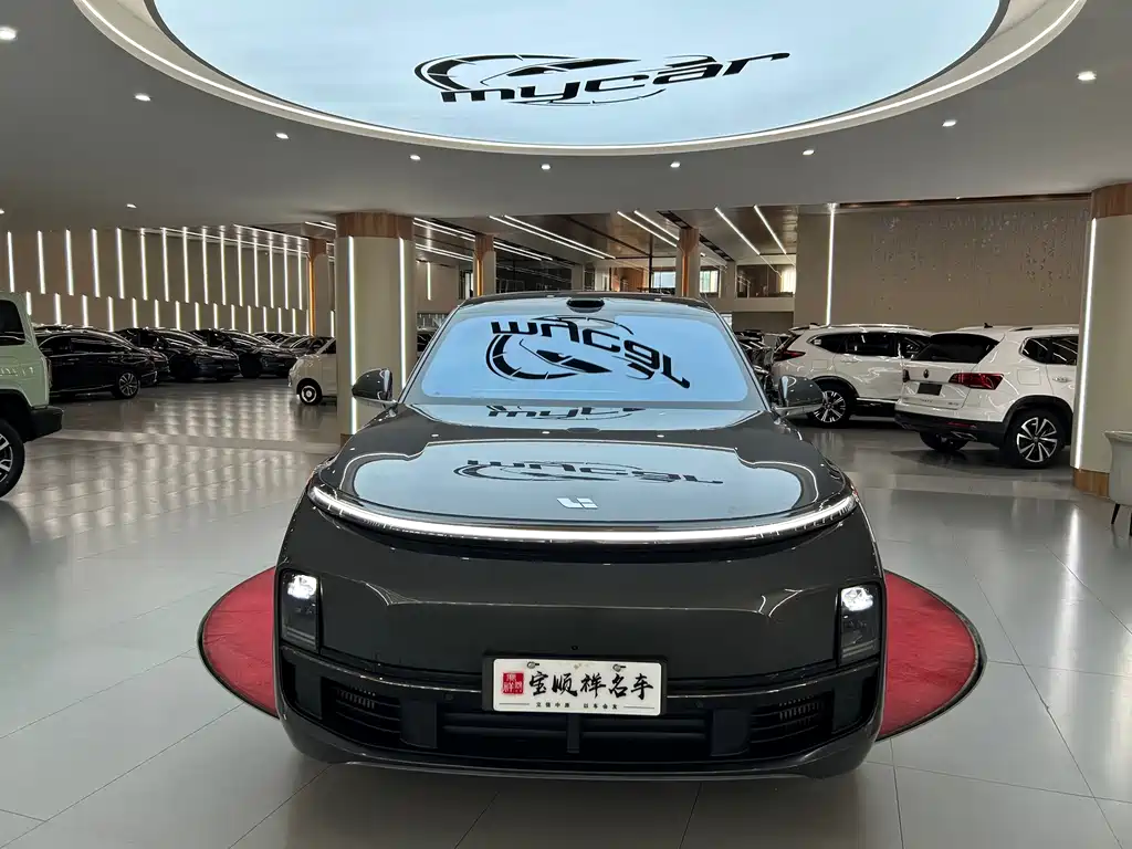 Li Auto Li L8 — миниатюра 2