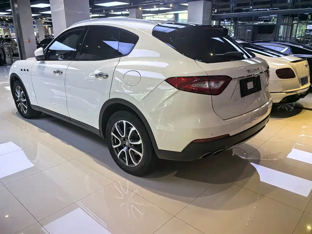 Maserati Levante 3.0T Standard Type, фото 8