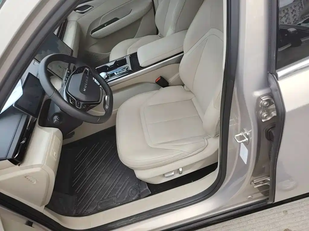 Wuling Xingguang — миниатюра 15