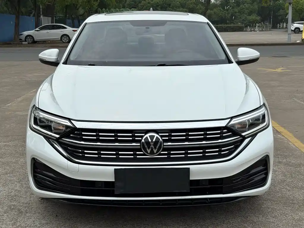 Volkswagen Sagitar 2023 280TSI DSG