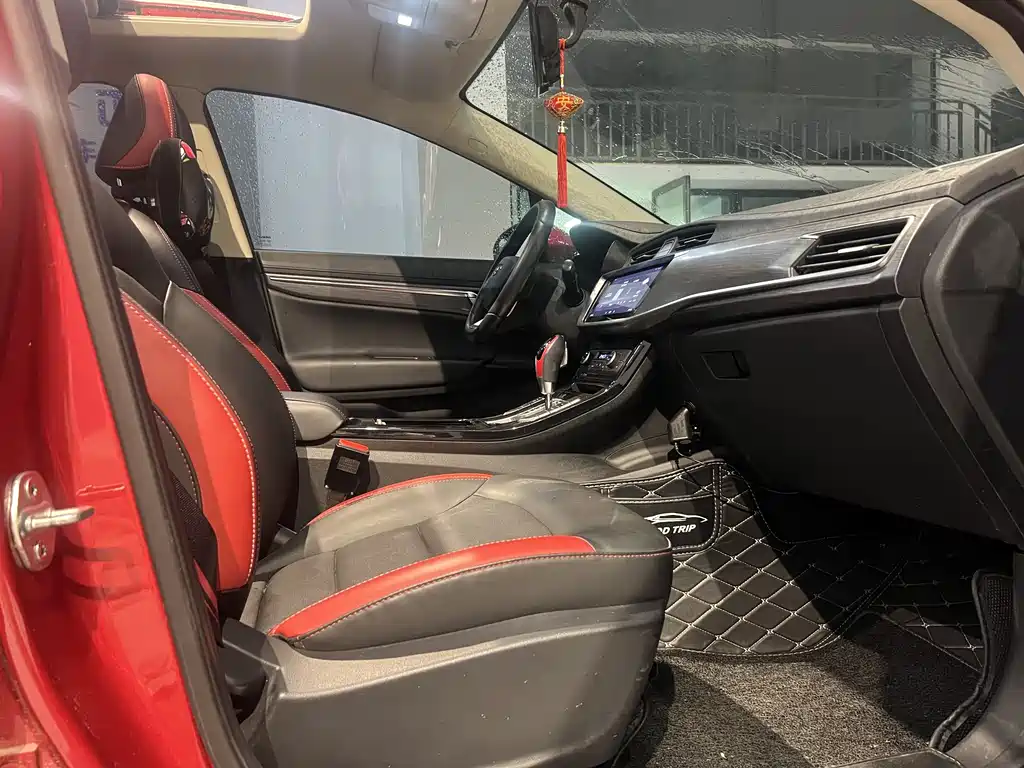 GEELY AUTOMOBILE EMGRAND GS