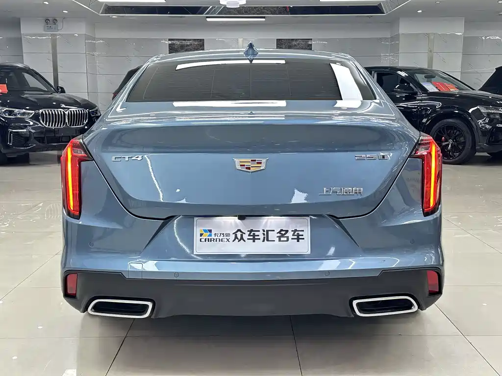 Cadillac CT4 2023 25T
