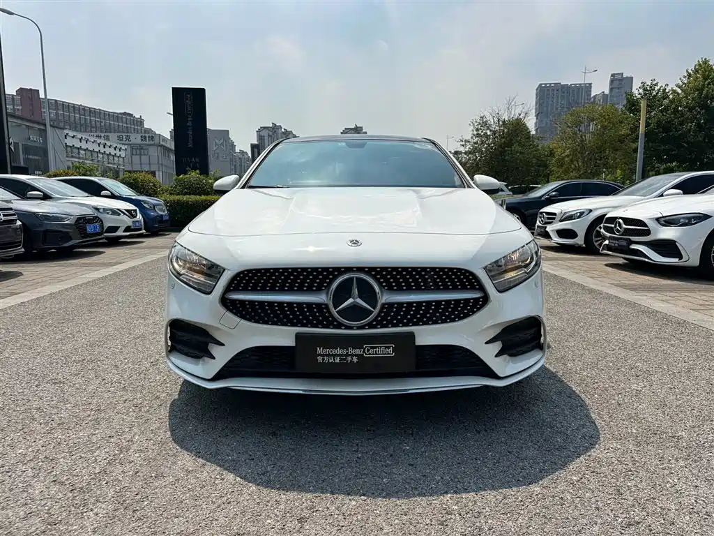 MERCEDES-BENZ  A CLASS