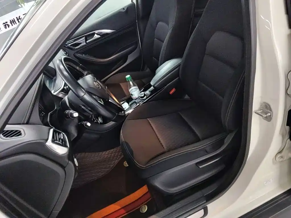 Infiniti QX30 — миниатюра 15