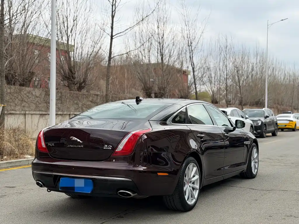 Jaguar XJ 2016 XJL 3.0 SC Premium