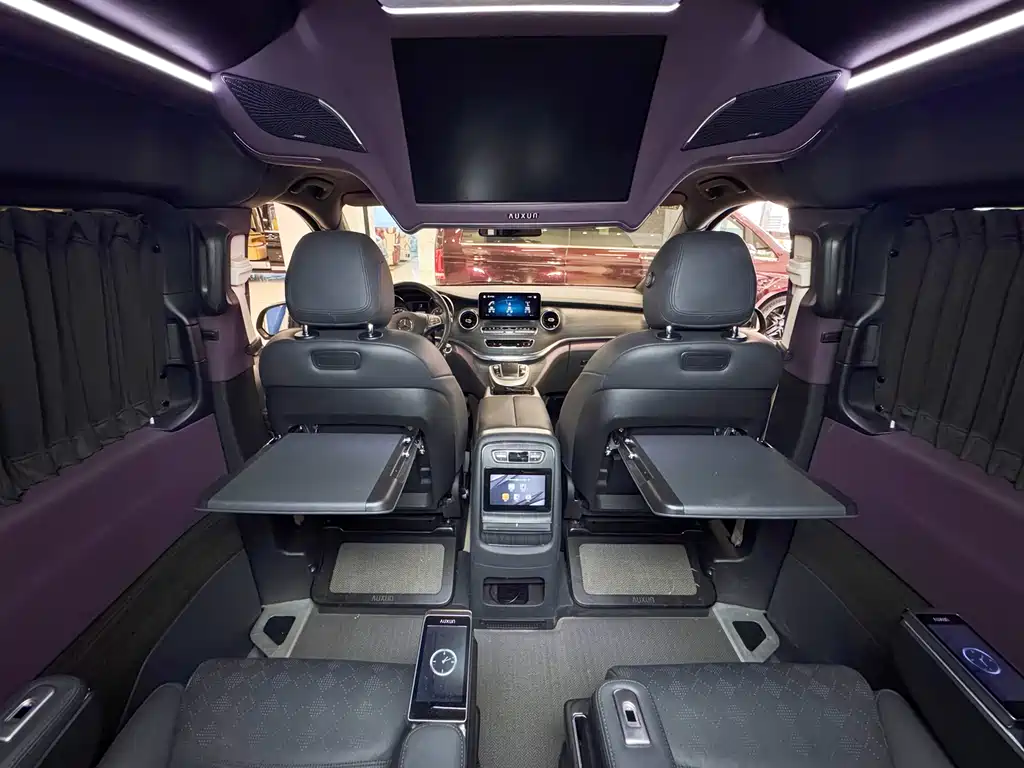 MERCEDES-BENZ V CLASS