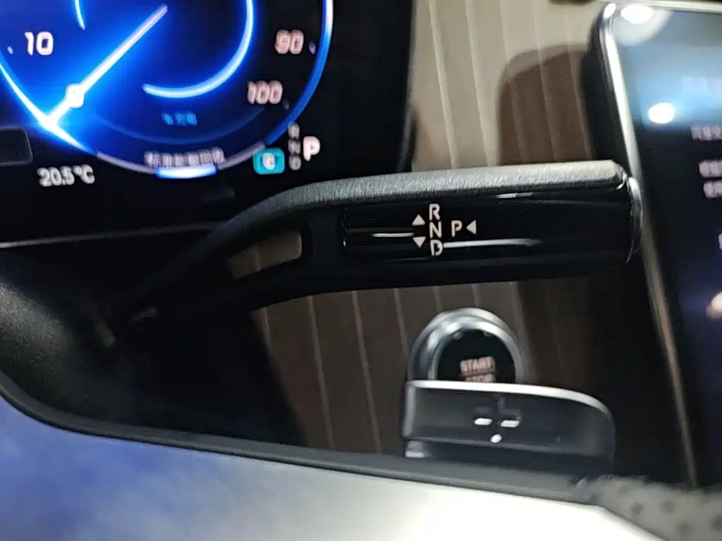 Mercedes-Benz EQE — миниатюра 14