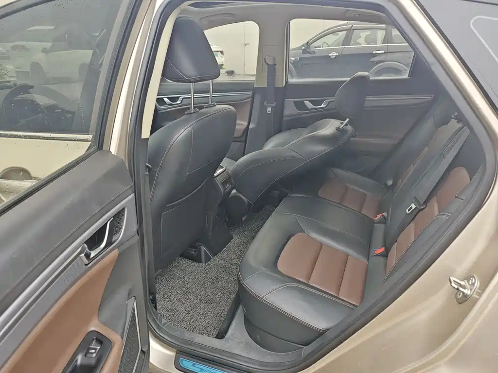 GEELY AUTOMOBILE EMGRAND GS