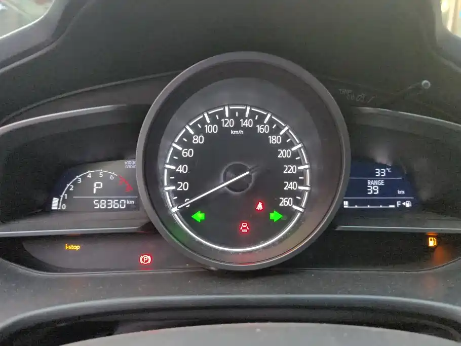 Mazda 3 Axela — миниатюра 14