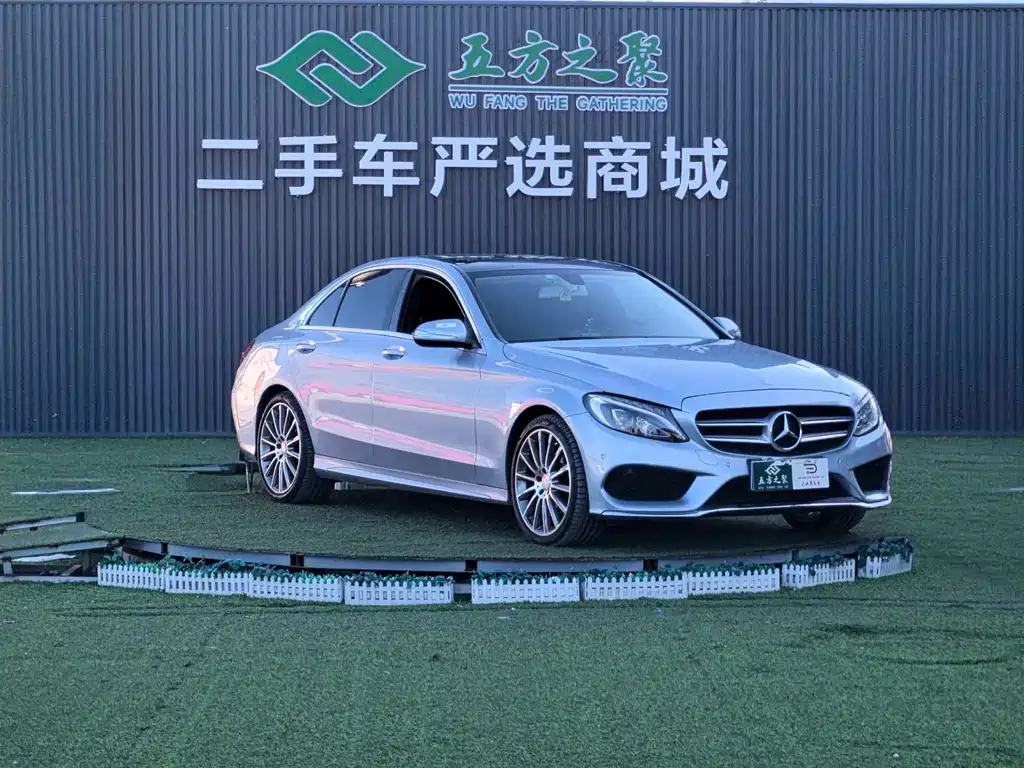 Mercedes-Benz C-Class — миниатюра 3
