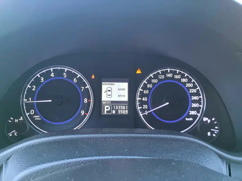 Infiniti G — миниатюра 5